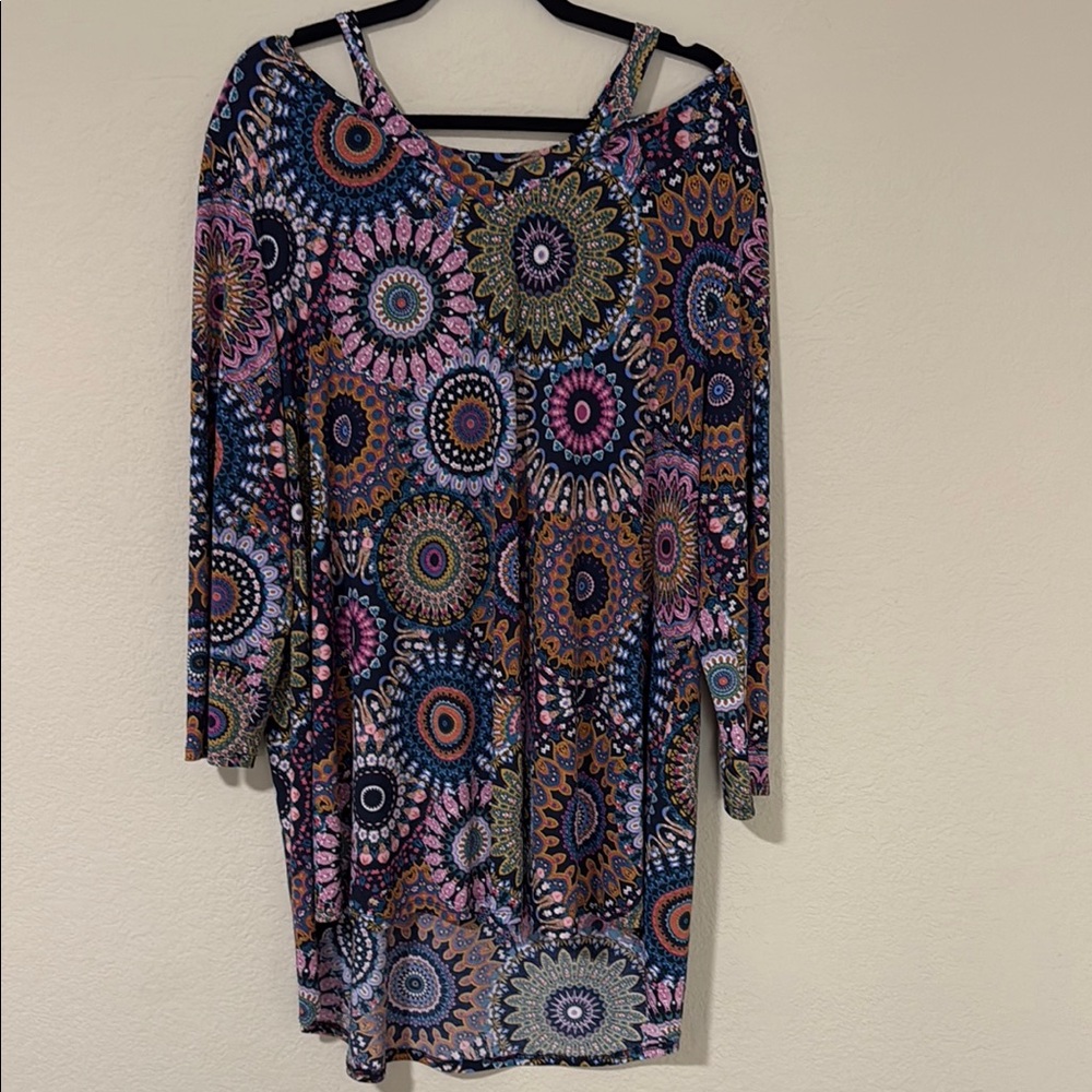 Honeyme Curvy Colorful Patterned Women's Top